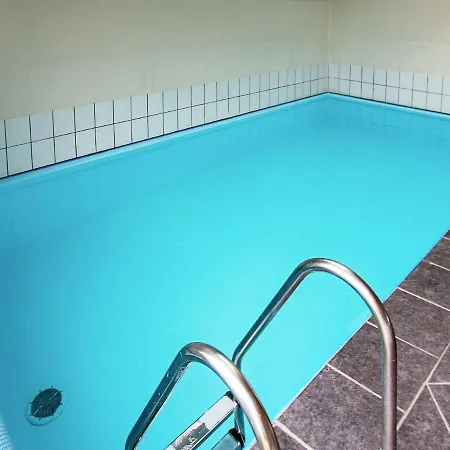 10 Person Holiday In Harbo Re *