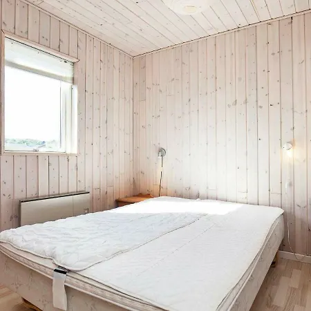 10 Person Holiday In Harbo Re Prázdninový dům